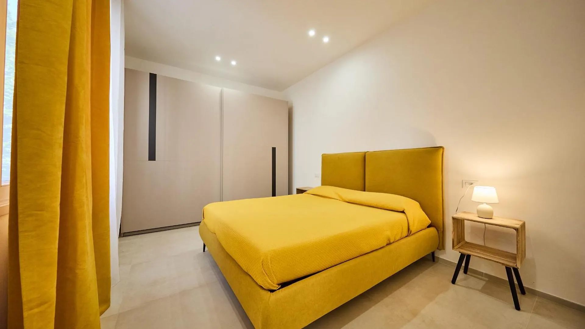 Apartamento Appartamento Umberto Placência Itália